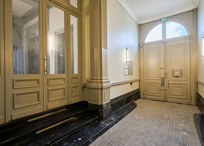 Appartement Grand Pour Deux Personnes En Mezzanine